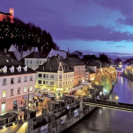 Apartma Riverbank In Centre! *